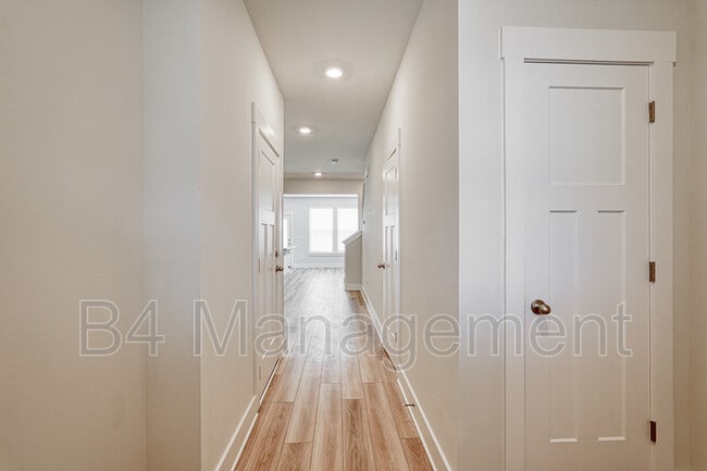 Photo - 1091 Millison Pl