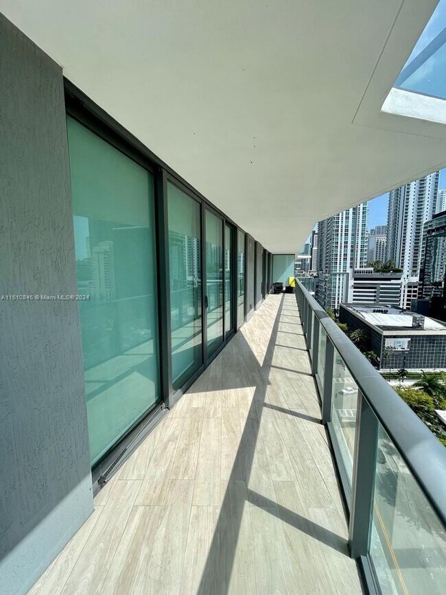 Photo - 1300 S Miami Ave Unit 1005