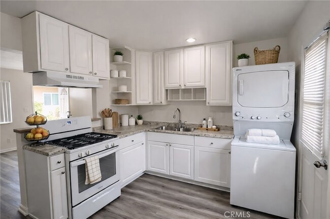 Photo - 45421 Sunset Ln