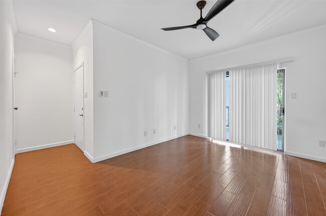 Photo - 11711 Memorial Dr Unit 305