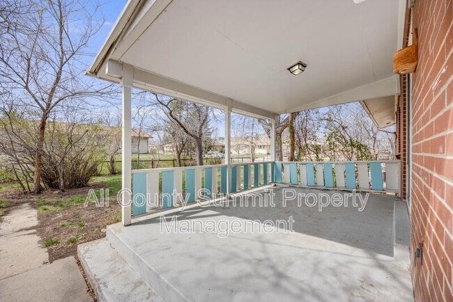 Photo - 2299 Zinnia Way