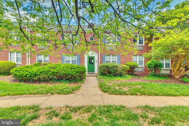 Photo - 20 Auburn Ct Apartment Unit B