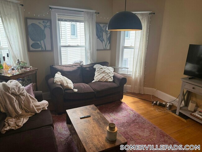 Photo - 189-191 Lowell St. Unit 2