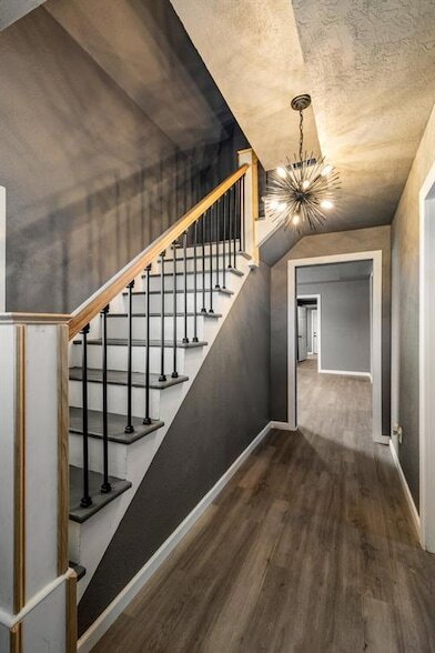 Photo - 1320 W Frisco St