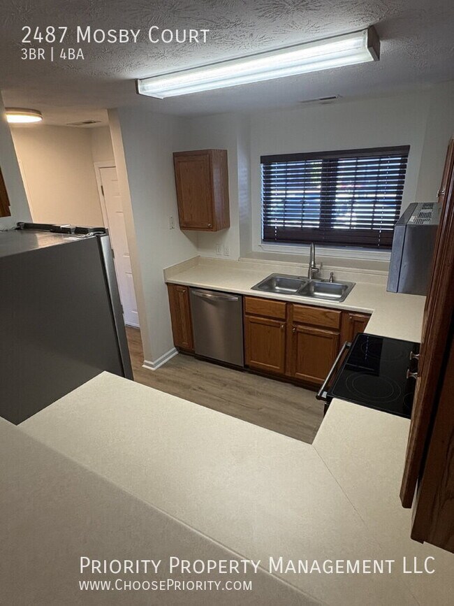 Photo - 2487 Mosby Ct