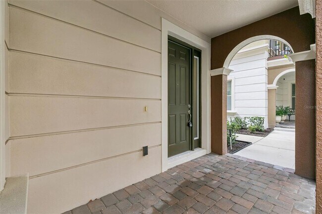Photo - 2333 Lobelia Dr