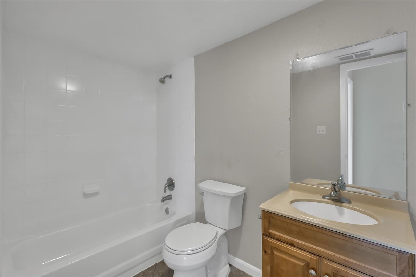 Photo - 1910 Willowbend St Unit 11