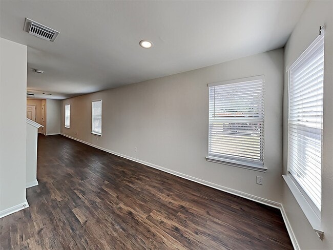 Photo - 18011 Shallow Leaf Ln