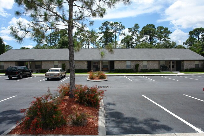 Photo - Victoria Pointe