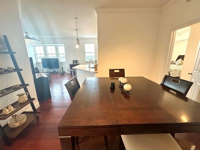 Photo - 533 NE 3rd Ave Unidad 527