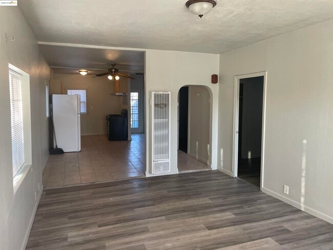 Photo - 3525 Bissell Ave