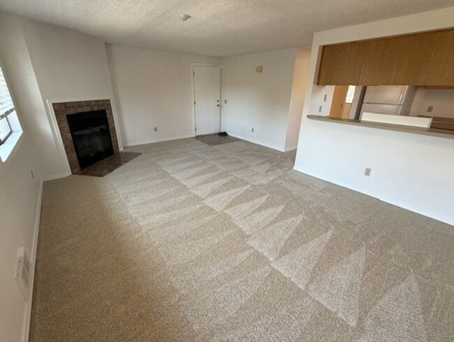 Photo - Price 4-Plex - Bothell Unit #302