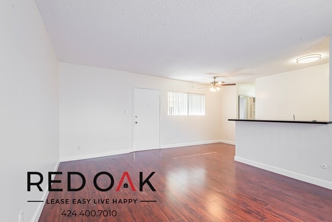 Photo - 1545 N Bronson Ave Unidad 221