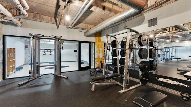 Photo - 555 Evergreen St Unidad SI ID1055883P