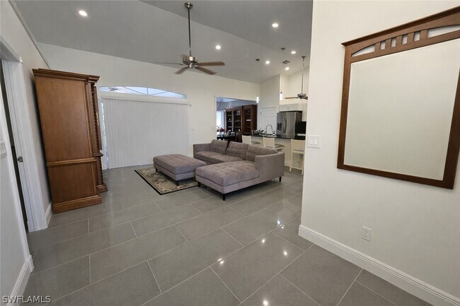 Photo - 1440 Graham Cir