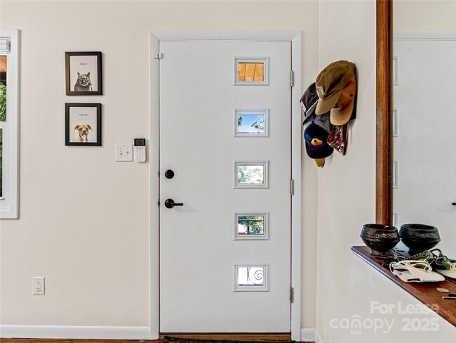 Photo - 44 Broadview Ave