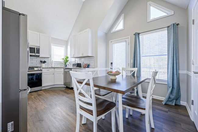 Photo - 126 Manning Mill Rd Unidad ID1234823P