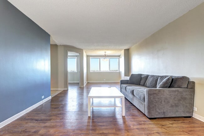 Photo - 2225 Buchtel Blvd S