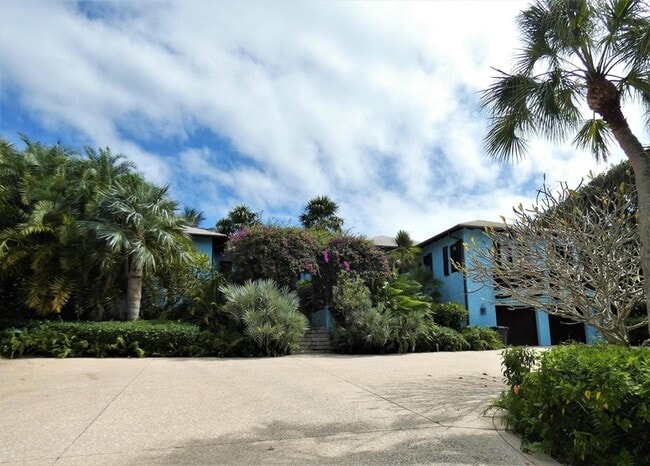 Photo - 521 S Beach Rd