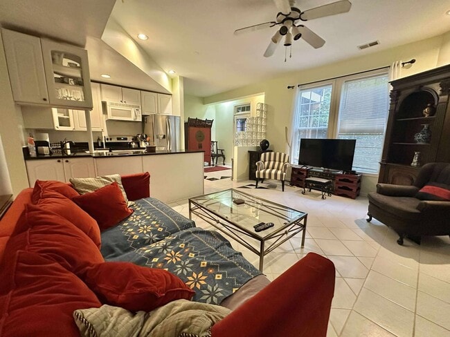 Building Photo - 2403 Shreve Hill Rd Unit B Rental