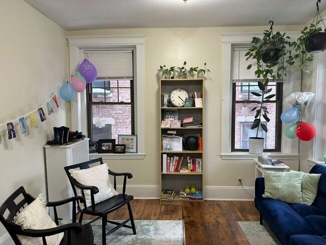 Photo - 12 Saint Paul St