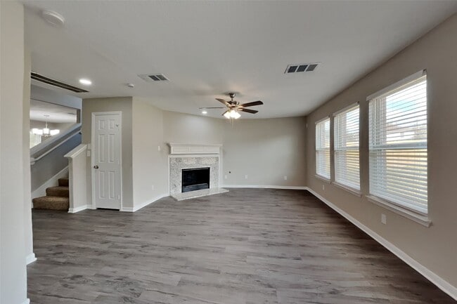 Photo - 8403 Misty Prairie Ln