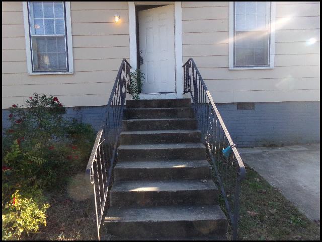 Photo - 624 W 33rd St