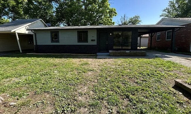 Building Photo - For Lease