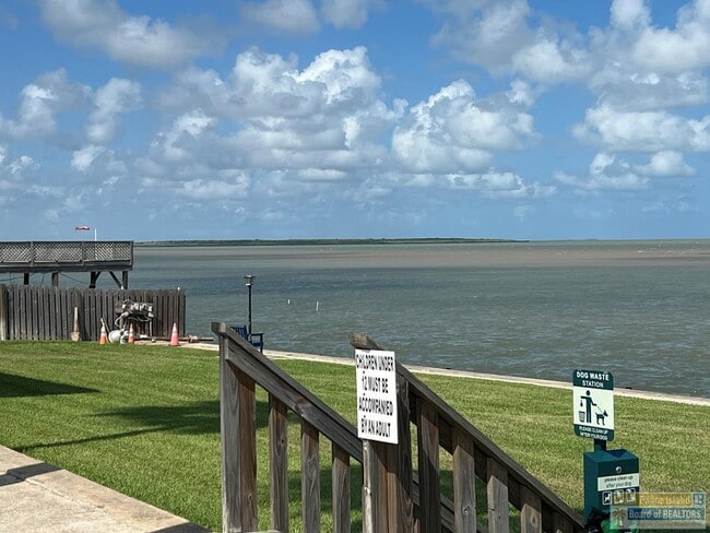 Building Photo - 77 Santa Isabel Blvd Unit G-1