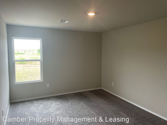 Photo - 3 br, 2 bath House - 11624 NW 95th Street