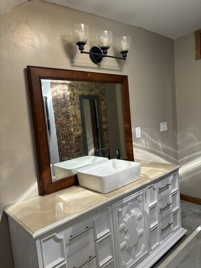 Photo - 920 Lafayette Ave Unit 920 B