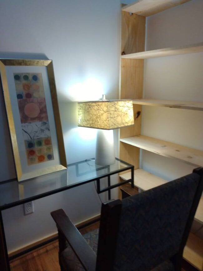 Photo - 2303 W Cullerton St