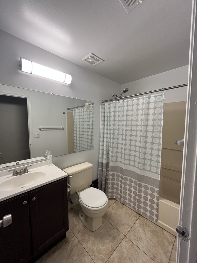 Photo - 35 Rutgers Dr