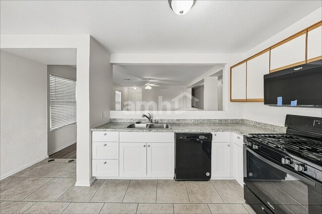 Photo - 6159 S Avenue De La Chandelle
