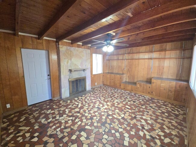 Photo - 714 E Crawford St