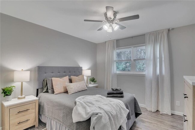 Photo - 577 Kurtz Rd