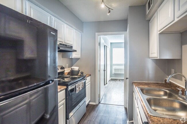 Photo - Gardenside Apartments