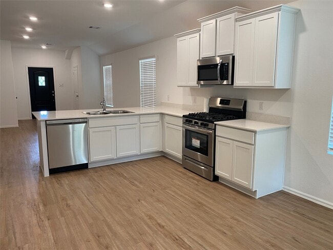 Photo - 2010 Ballesteros St