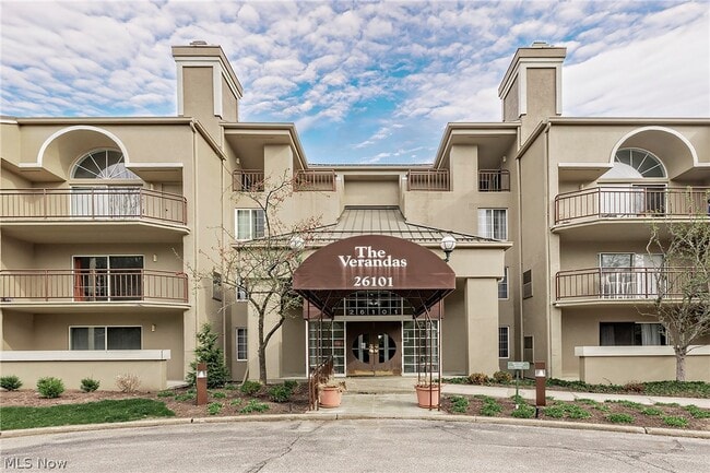 Photo - 26101 Village Ln Unidad 107