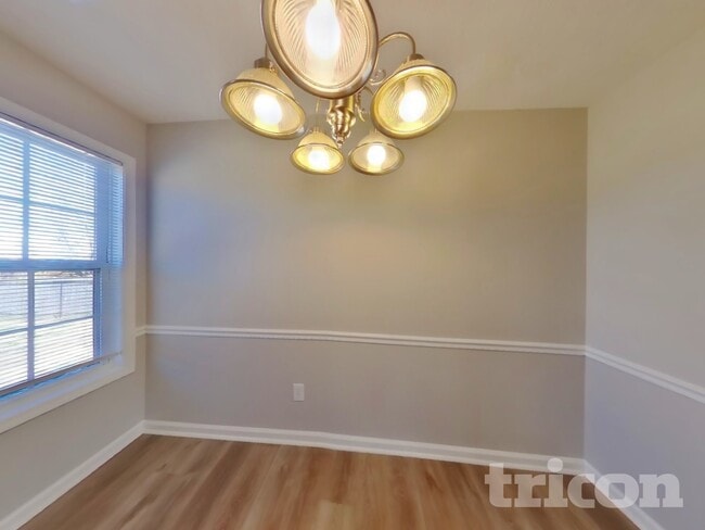 Photo - 9021 Macbeth Dr