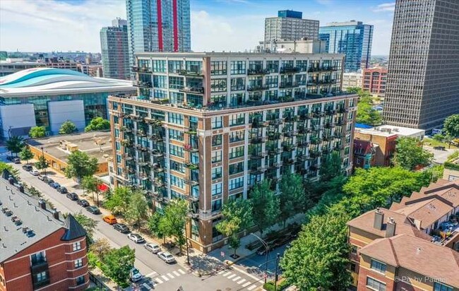 Building - 221 E Cullerton St Condo Unit 301