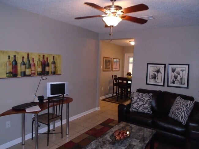 201 Teague St Unit #2
