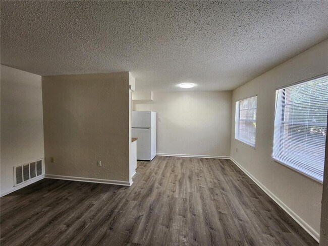 Photo - 4407 SW 71st Terrace Unit C