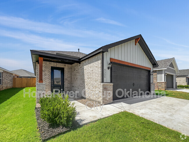 Building Photo - 9308 NW 126th St Rental
