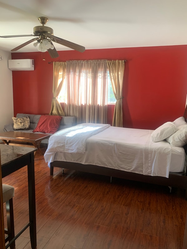 Photo - 22972 Crespi St