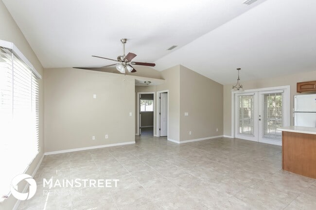 Photo - 7221 Minardi St
