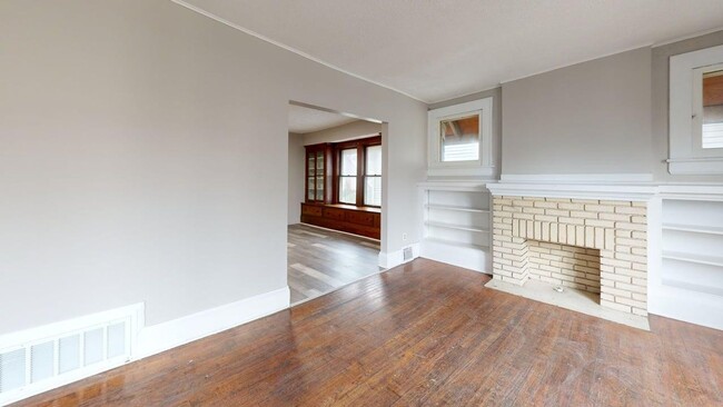 Building Photo - 764 Work Dr Unit 764 Work Dr -  2