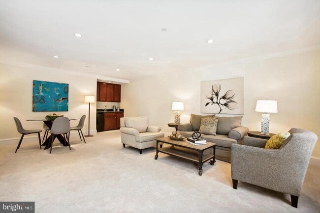Photo - 7022 Little Leaf Linden Ln