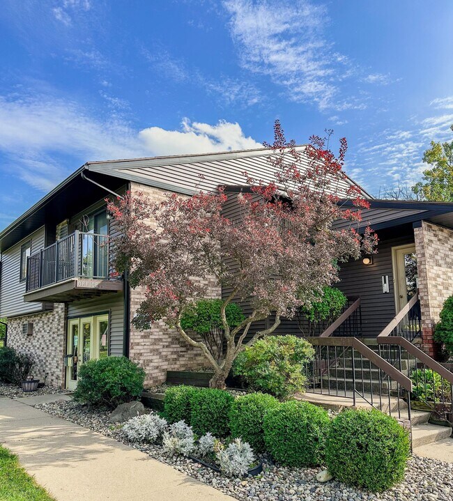 Photo - Tammany Hills Apartments