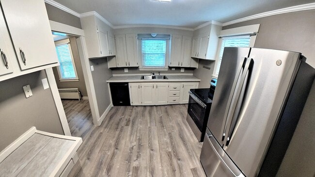 35 Pearl St Unit 4